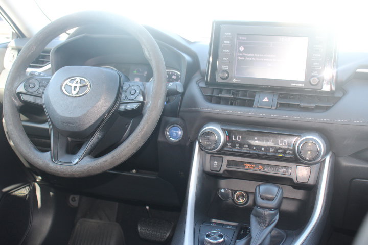 Certified 2022 Toyota RAV4 XLE w/ Convenience Package AWD/4WD image 23