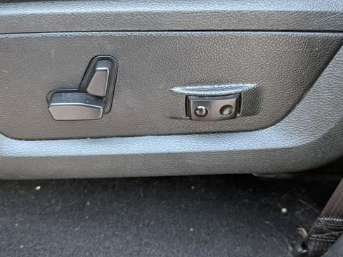 Used 2018 RAM 1500 Lone Star RWD image 13