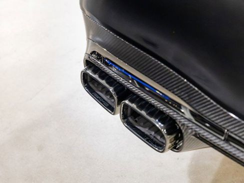 Used 2025 Mercedes-Benz S 63 AMG S image 40
