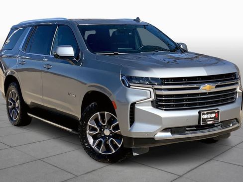 Used 2023 Chevrolet Tahoe LT w/ Luxury Package AWD/4WD image 3