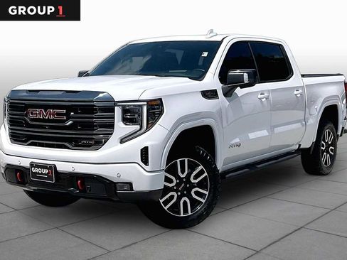 Used 2022 GMC Sierra 1500 AT4 w/ AT4 Premium Package AWD/4WD image 1