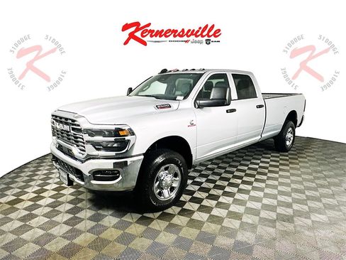 New 2026 RAM 2500 Tradesman w/ Chrome Appearance Group image 3