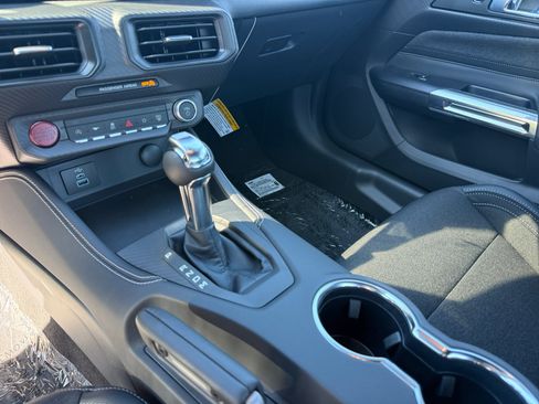 New 2026 Ford Mustang GT w/ GT Performance Package RWD image 13