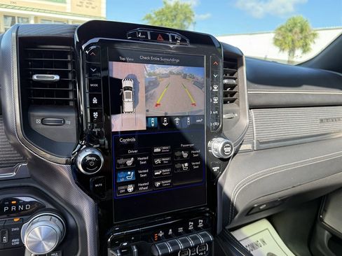 Used 2019 RAM 1500 Limited AWD/4WD image 18