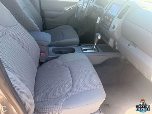 Used 2019 Nissan Frontier SV w/ Value Truck Package RWD image 10