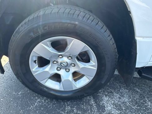 Used 2020 RAM 1500 Big Horn AWD/4WD image 50
