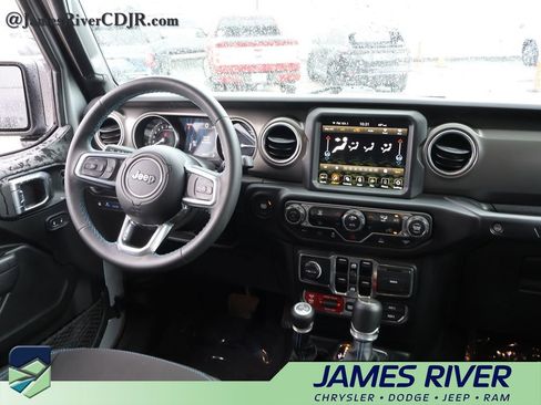 Used 2023 Jeep Wrangler Unlimited Rubicon 4xe AWD/4WD image 13