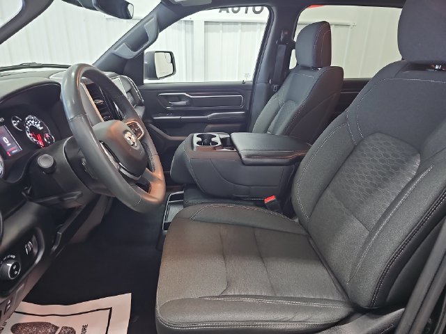 Used 2025 RAM 1500 Big Horn AWD/4WD image 9