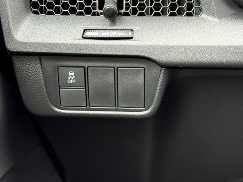 Certified 2025 Honda CR-V EX image 33