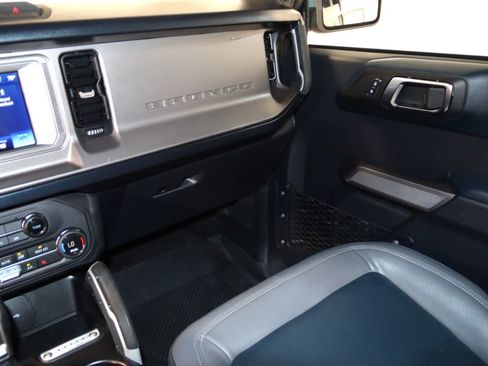 Used 2023 Ford Bronco Outer Banks AWD/4WD image 59