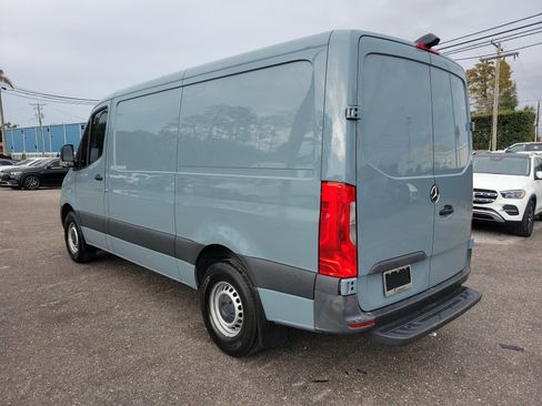 Used 2024 Mercedes-Benz Sprinter 2500 image 4