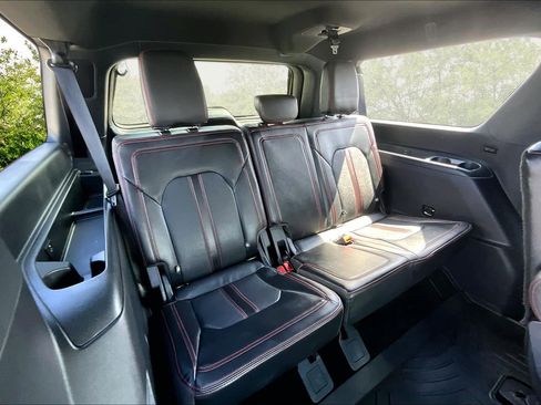 Certified 2022 Ford Expedition Max Limited image 28