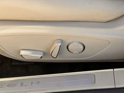 Used 2017 Lincoln MKZ Reserve w/ Climate Package image 26