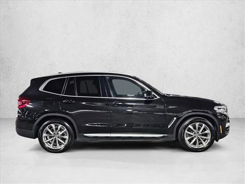 Used 2019 BMW X3 sDrive30i w/ Premium Package RWD image 4
