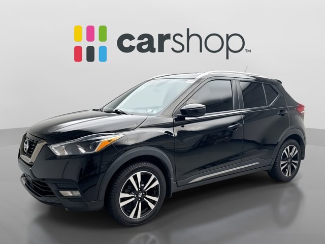 Used 2020 Nissan Kicks SR w/ SR Premium Package FWD image 1