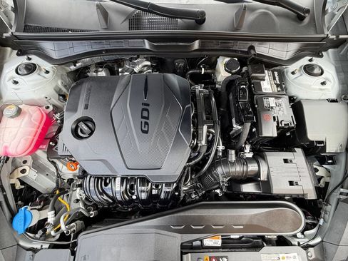 Used 2023 Hyundai Sonata SE FWD image 9