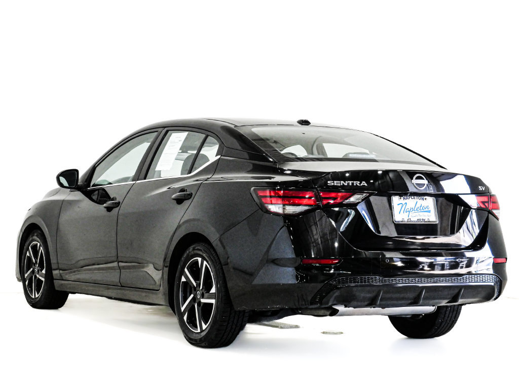 Used 2024 Nissan Sentra SV FWD image 8