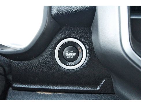 Used 2024 RAM 2500 Big Horn AWD/4WD image 21