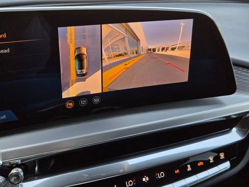 Certified 2025 Cadillac Lyriq Luxury w/ LPO, Floor Liner Package image 17