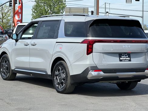 New 2026 Kia Carnival SX FWD image 7