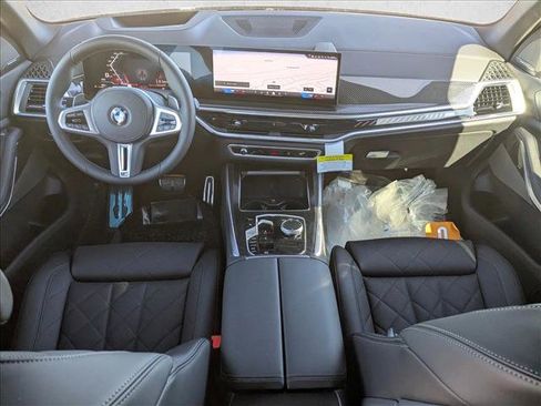 New 2026 BMW X5 M60i image 15