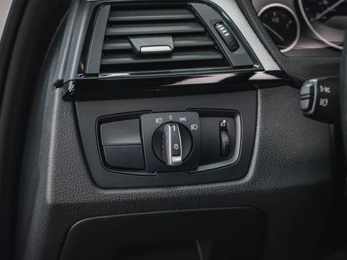 Used 2014 BMW 335i xDrive Sedan AWD/4WD image 33