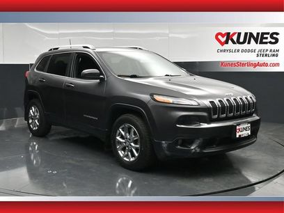 Used 2016 Jeep Cherokee Latitude w/ Comfort/Convenience Group