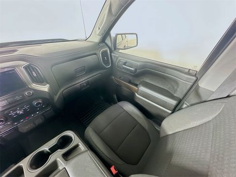 Used 2021 Chevrolet Silverado 1500 LT w/ LPO, Dark Essentials Package image 11