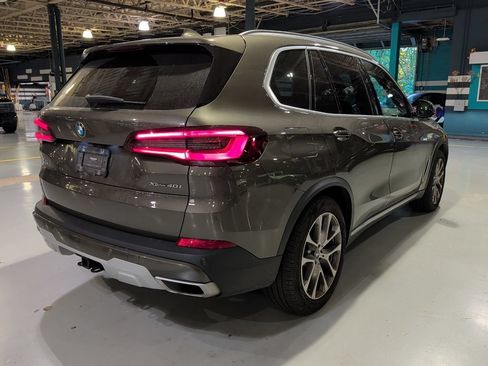 Used 2021 BMW X5 xDrive40i w/ Premium Package AWD/4WD image 8