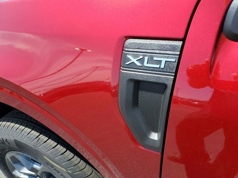 New 2026 Ford Maverick XLT w/ XLT Luxury Package AWD/4WD image 13