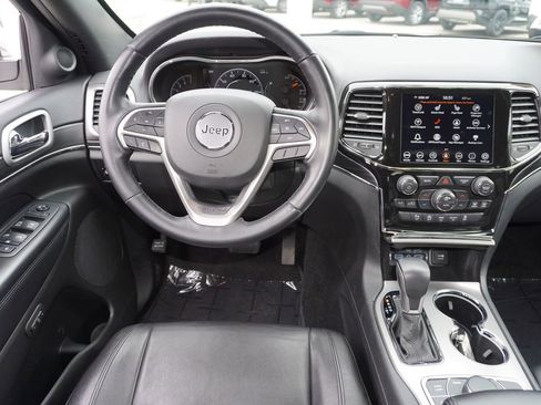 Used 2022 Jeep Grand Cherokee Limited AWD/4WD image 12