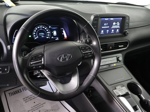 Used 2021 Hyundai Kona Limited w/ Cargo Package FWD image 25