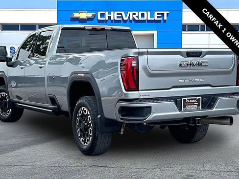 Used 2025 GMC Sierra 3500 Denali Ultimate AWD/4WD image 4