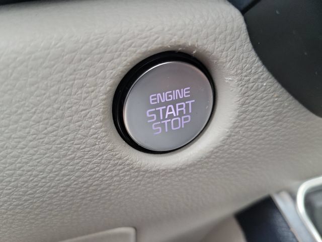 Certified 2025 Kia Carnival SX Prestige FWD image 39