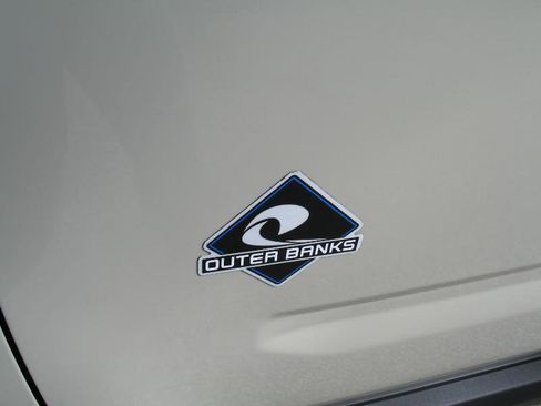 Used 2024 Ford Bronco Sport Outer Banks w/ Tech Package image 75