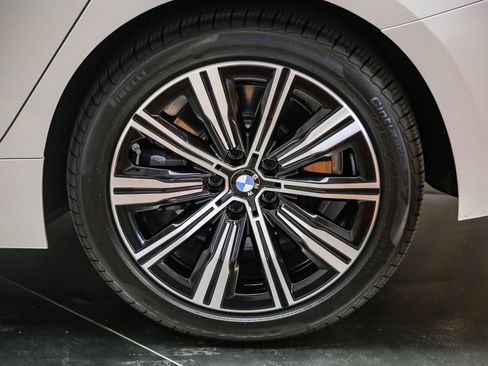 Used 2026 BMW 330i Sedan w/ Premium Package RWD image 11