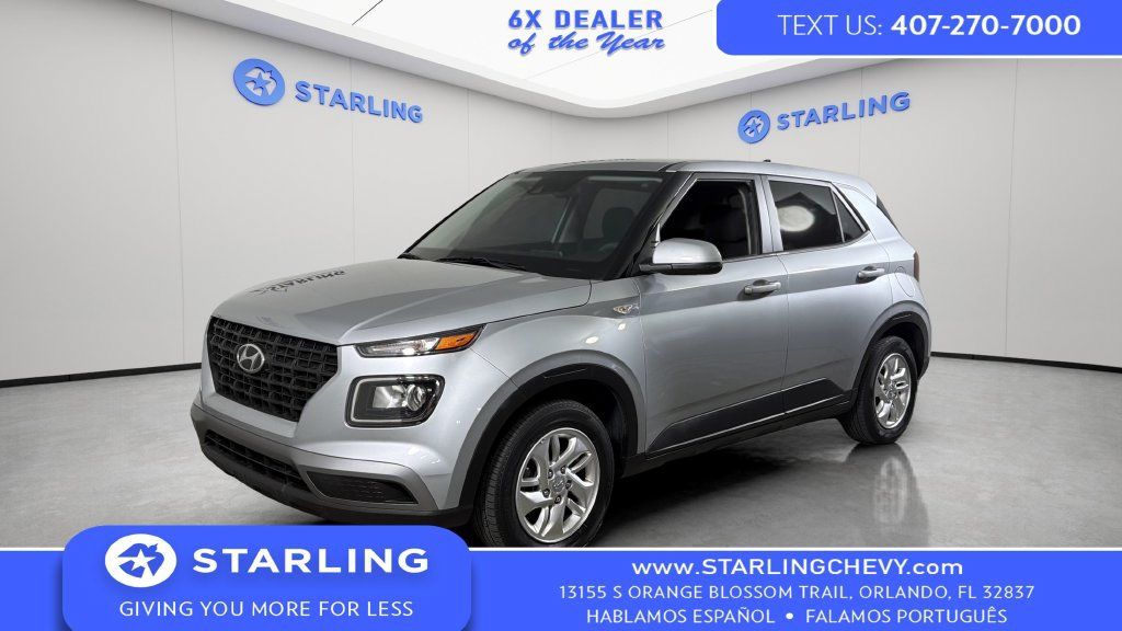 Used 2022 Hyundai Venue SE w/ Cargo Package FWD image 1