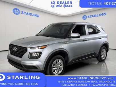 Used 2022 Hyundai Venue SE w/ Cargo Package
