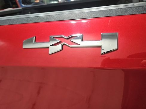 Used 2020 GMC Sierra 1500 SLT w/ SLT Premium Package AWD/4WD image 32