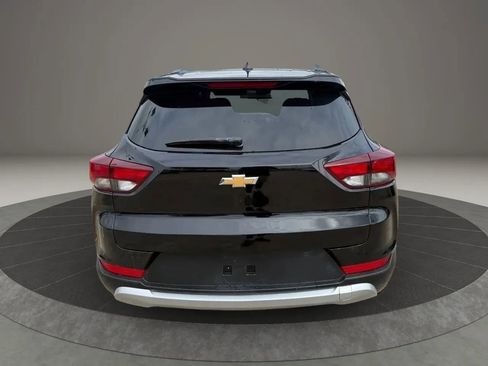 Used 2024 Chevrolet TrailBlazer LT FWD image 9