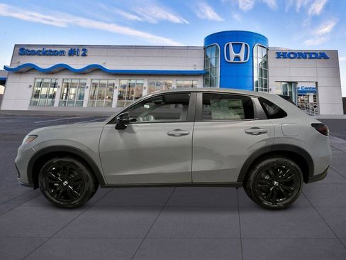 New 2027 Honda HR-V Sport image 2