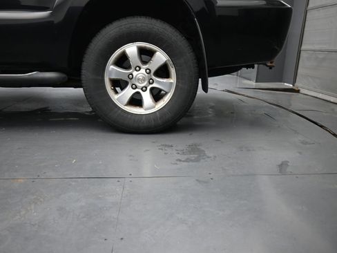 Used 2006 Toyota 4Runner Sport AWD/4WD image 14