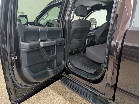 Used 2018 Ford F150 XLT w/ Equipment Group 301A Mid AWD/4WD image 13
