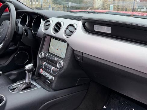 Used 2017 Ford Mustang Premium image 29