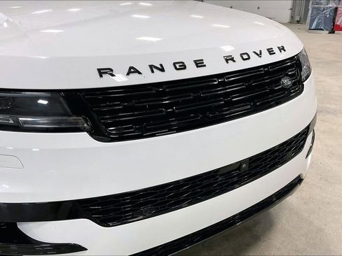 Used 2023 Land Rover Range Rover Sport SE AWD/4WD image 33