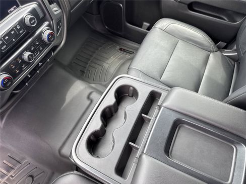 Used 2015 Chevrolet Silverado 2500 LTZ AWD/4WD image 29