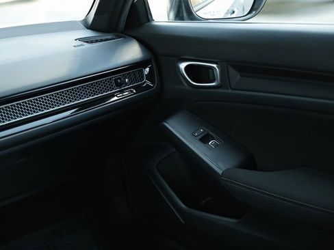 Used 2024 Honda Civic Sport image 26