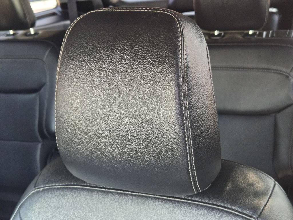 Used 2023 Ford Explorer Limited RWD image 19