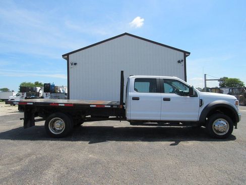Used 2021 Ford F550 4x4 Crew Cab Super Duty image 2