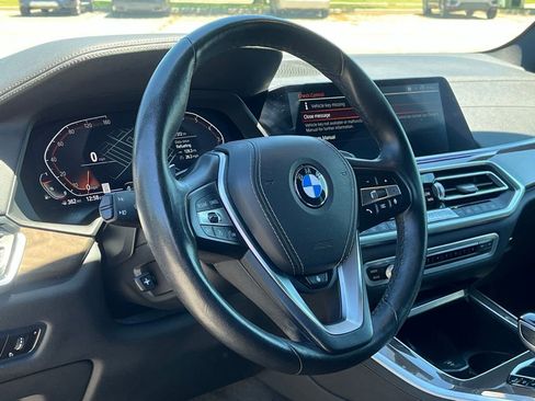 Used 2022 BMW X5 xDrive40i w/ Premium Package AWD/4WD image 17